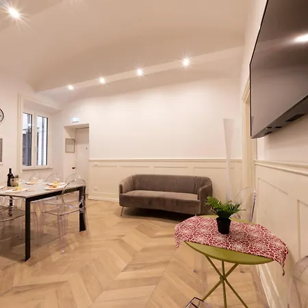 Apartment The Rent - Elegant Five-bedrooms Near Colosseo
